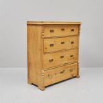 1517 5257 CHEST OF DRAWERS